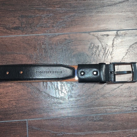 Genuine Leather G.Beene Belt-Casual Dress with Single Prong Buckle, Sz. 42/105. - Picture 3 of 11